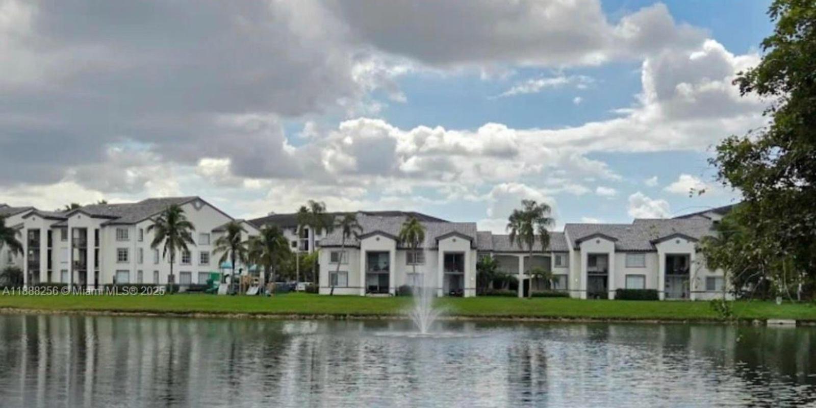 Requisitos para abrir LLC y comprar propiedad en Florida
